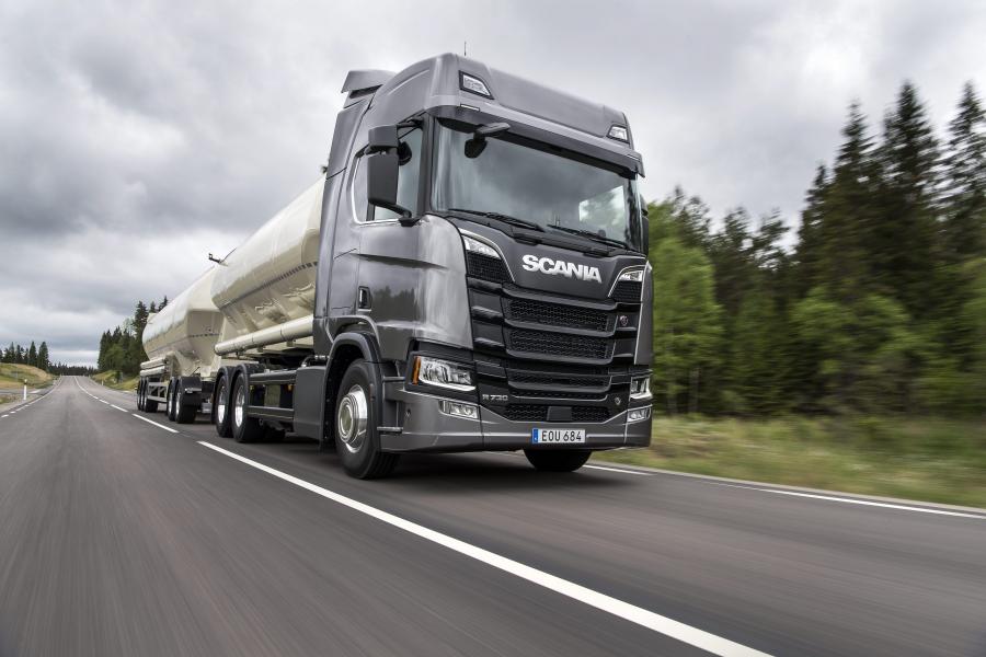  Scania R 730 6x2 Highline 2016 года  (фото 7 из 13)